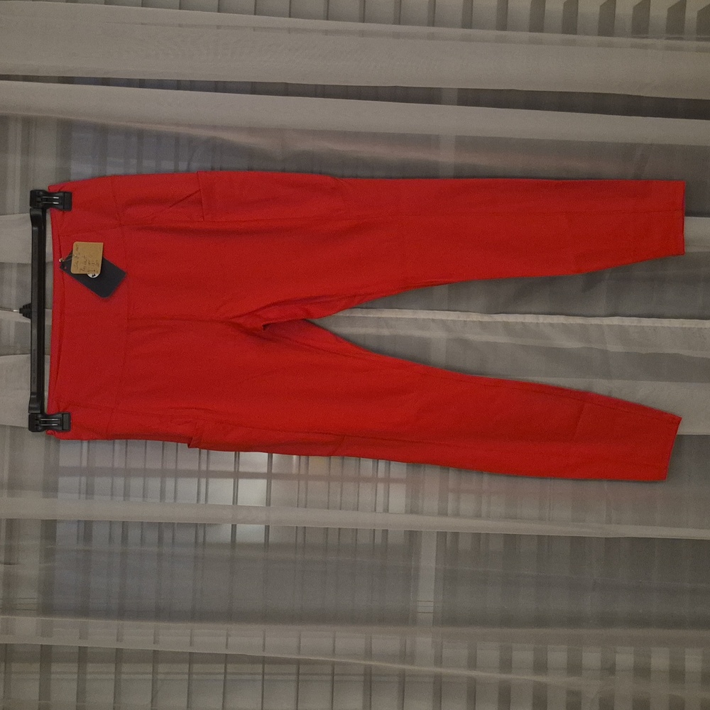 NWT Red Leggings Size Large